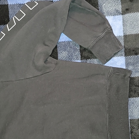 Nike Air. Full-zip w/hood, Baggy and short fit. Streetwear.Women's size Medium. - Picture 12 of 13